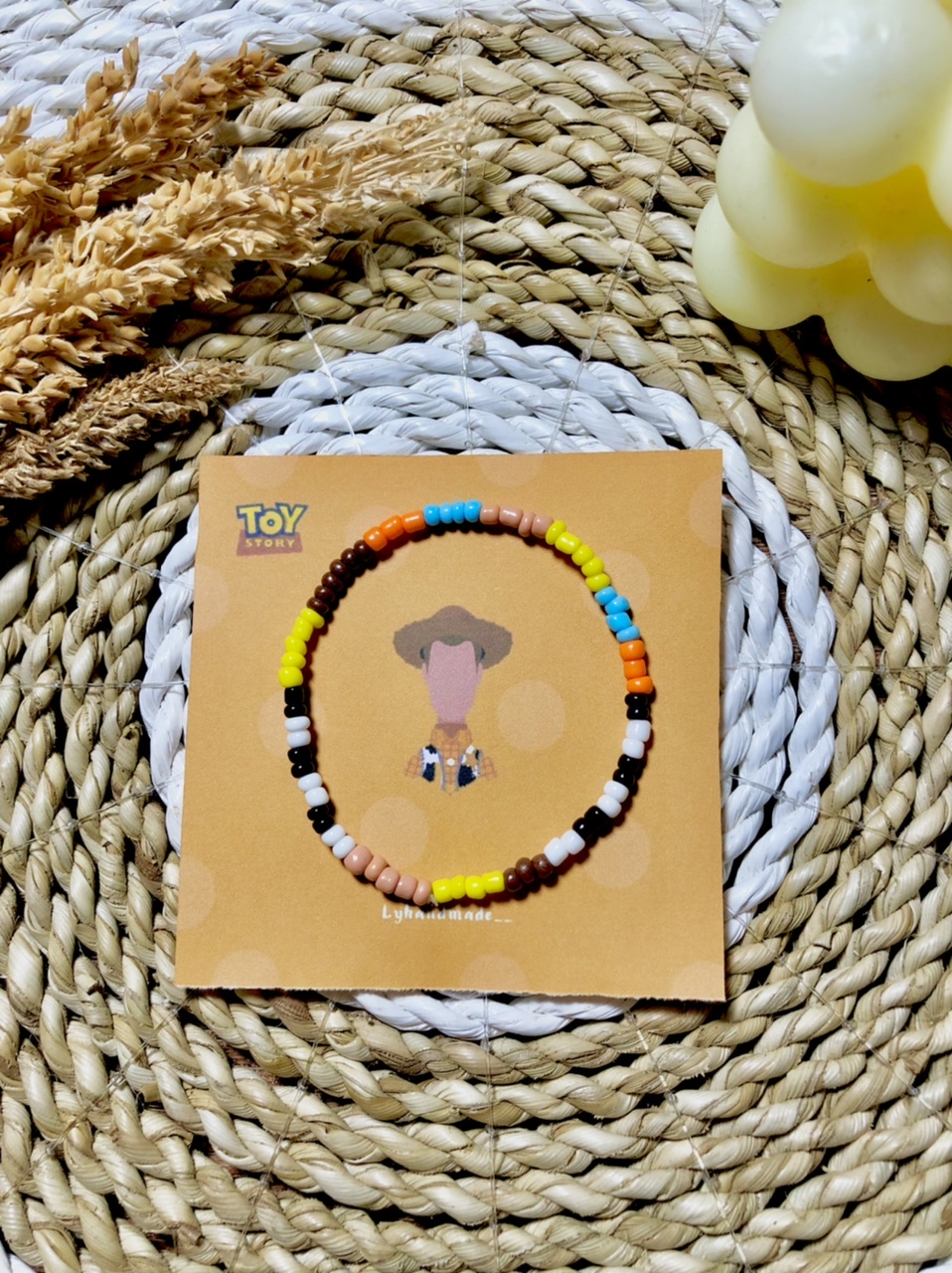 Gelang Manik Manik