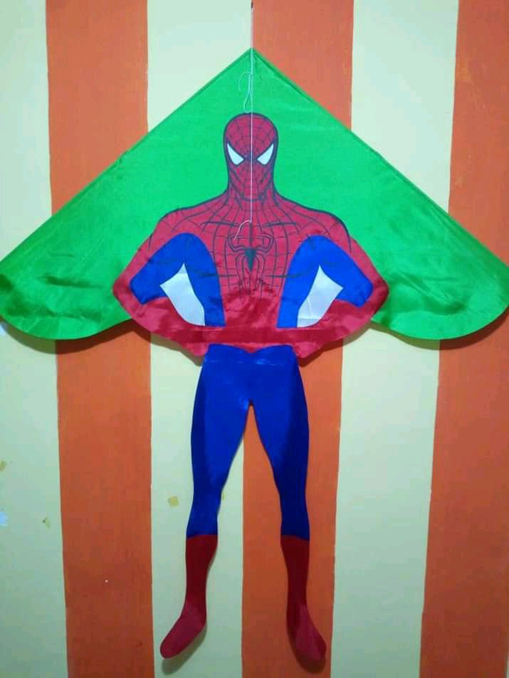 Layangan hias