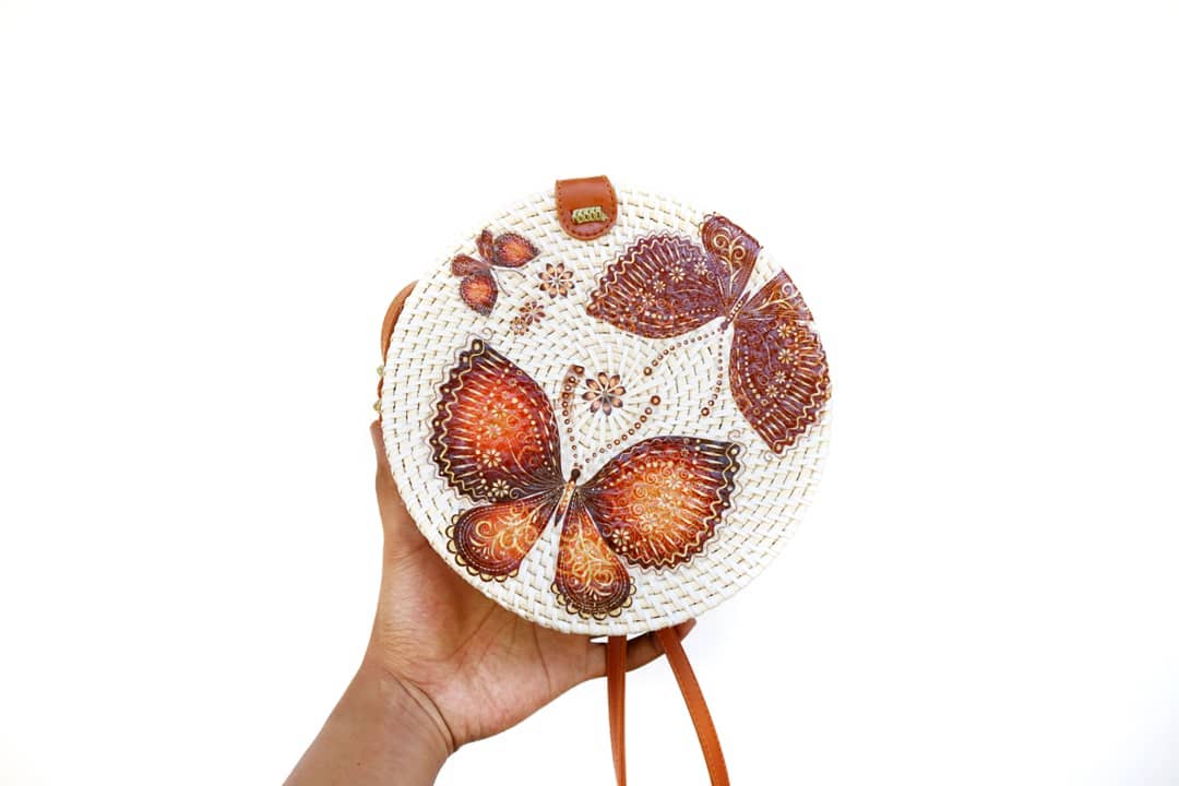 Tas Rotan Bundar
