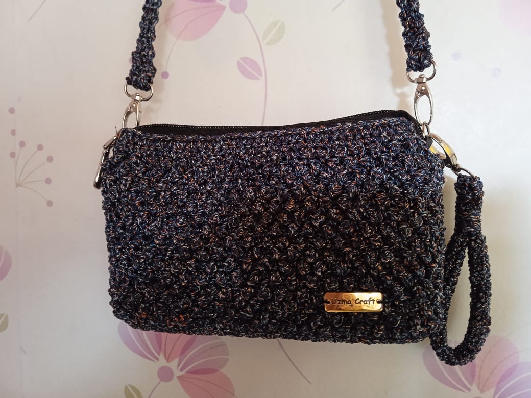 Pouch rajut