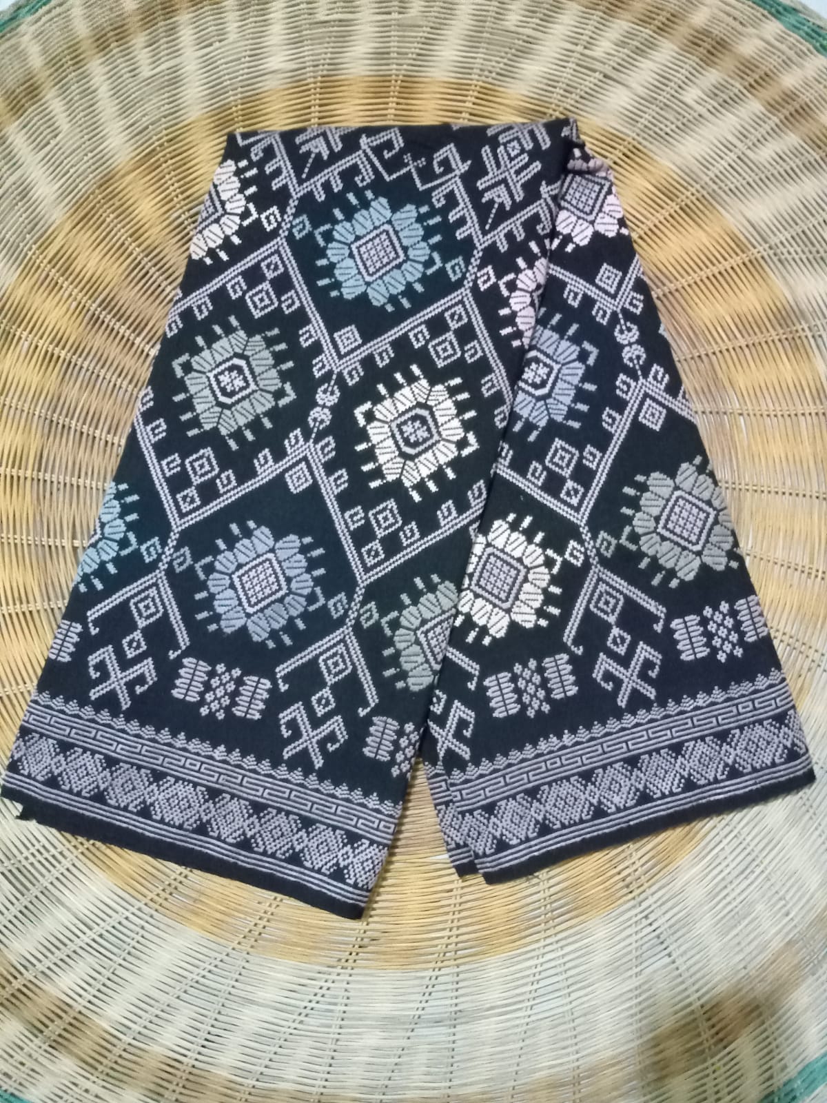 Kain Tenun Lombok 