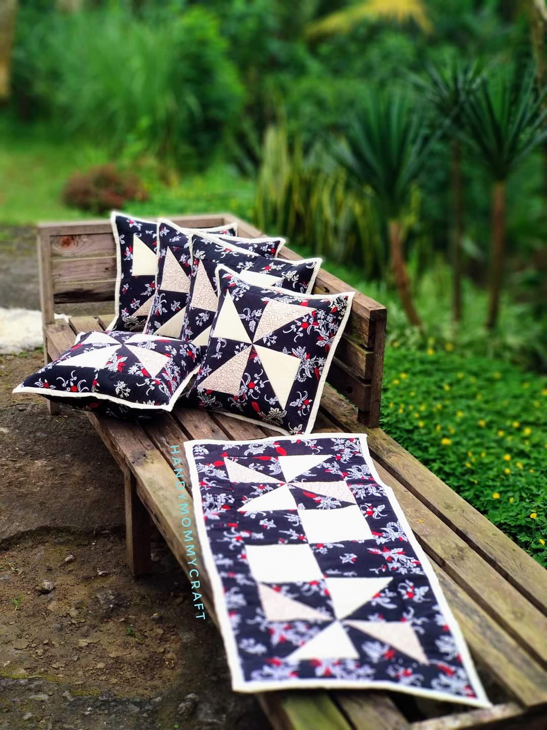 Sarung Bantal Patchwork