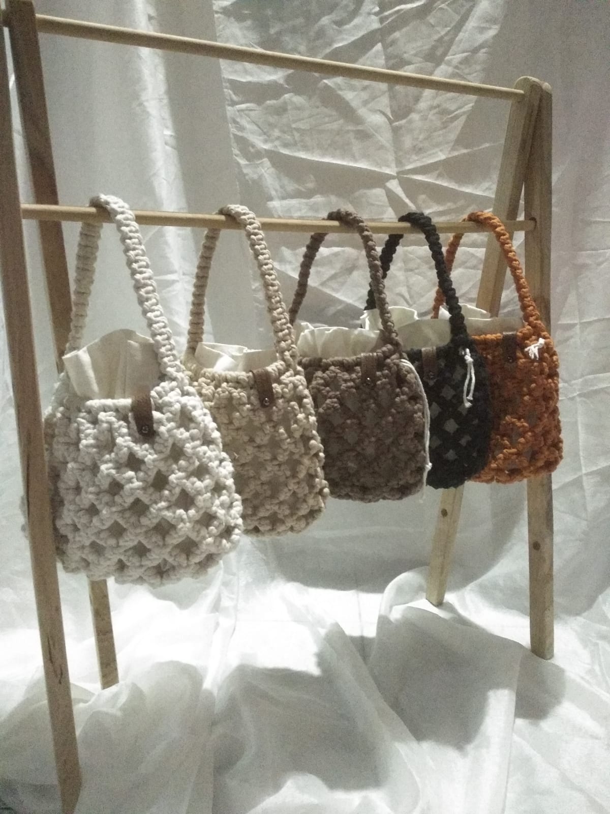 Nyempluk Bag
