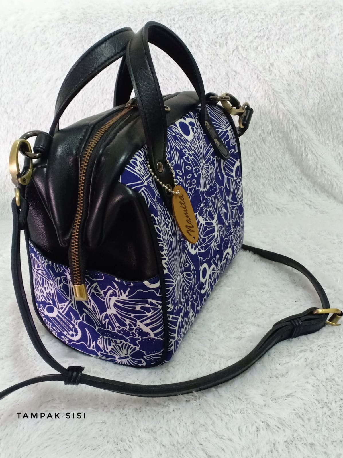 Alina Slingbag