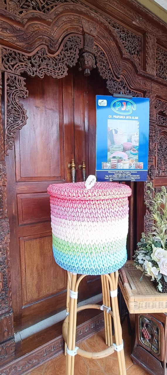 Kerajinan keranjang