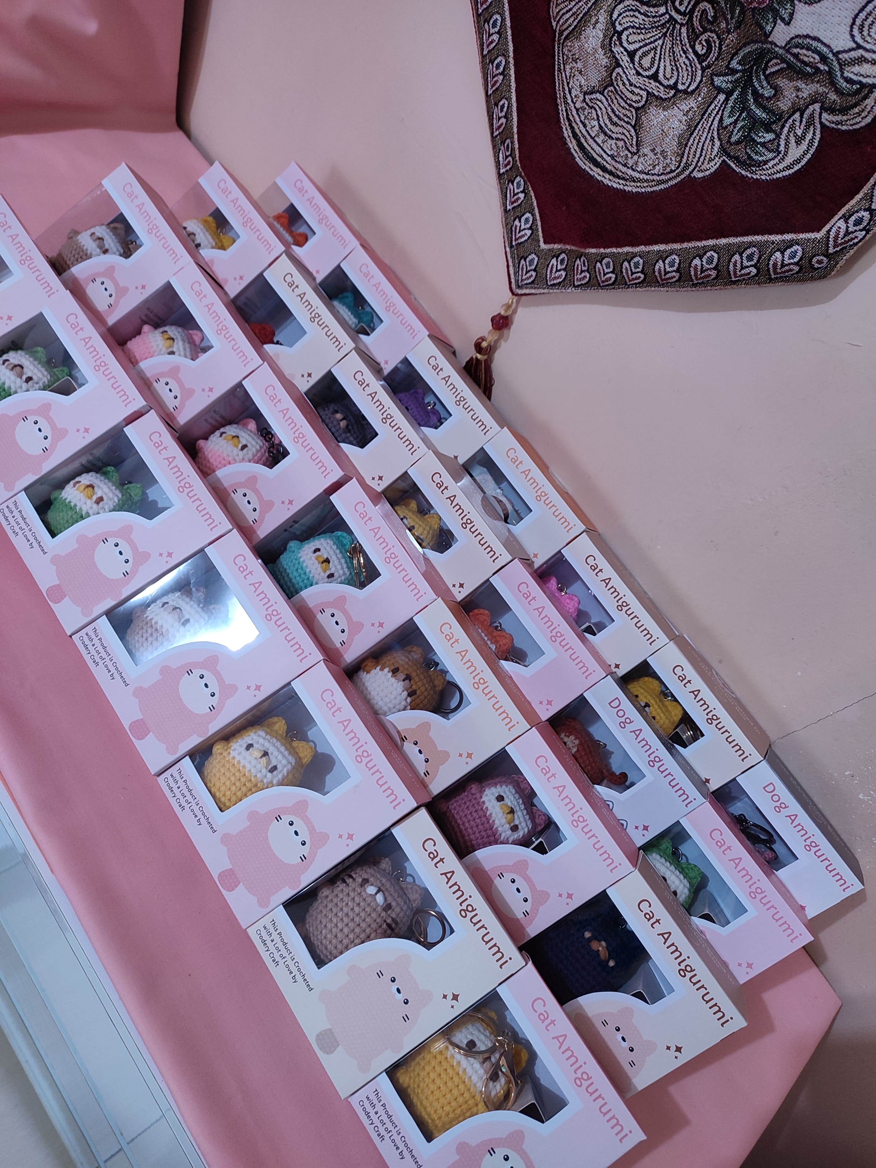 Boneka rajut karakter premium