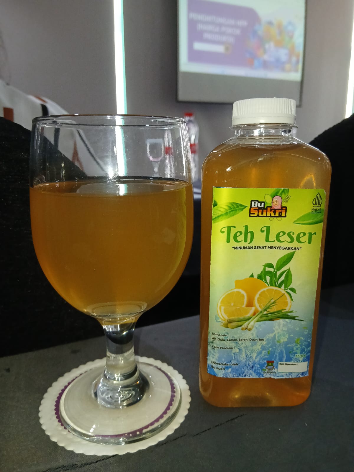 Bu Sukri Teh Kembang Telang dan Teh Leser