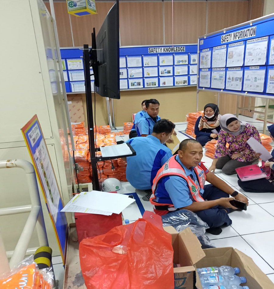 Seragam PT Jakarta