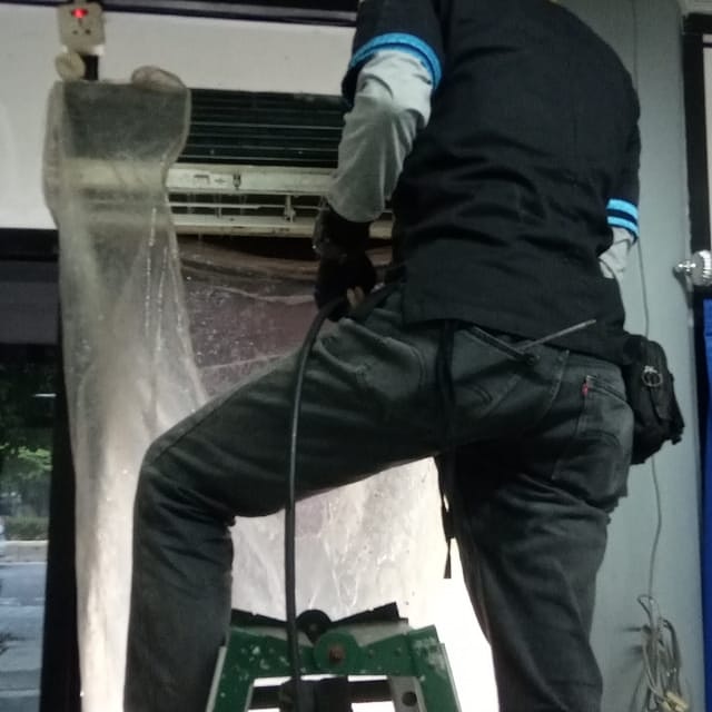 Service ac rumah dan kant