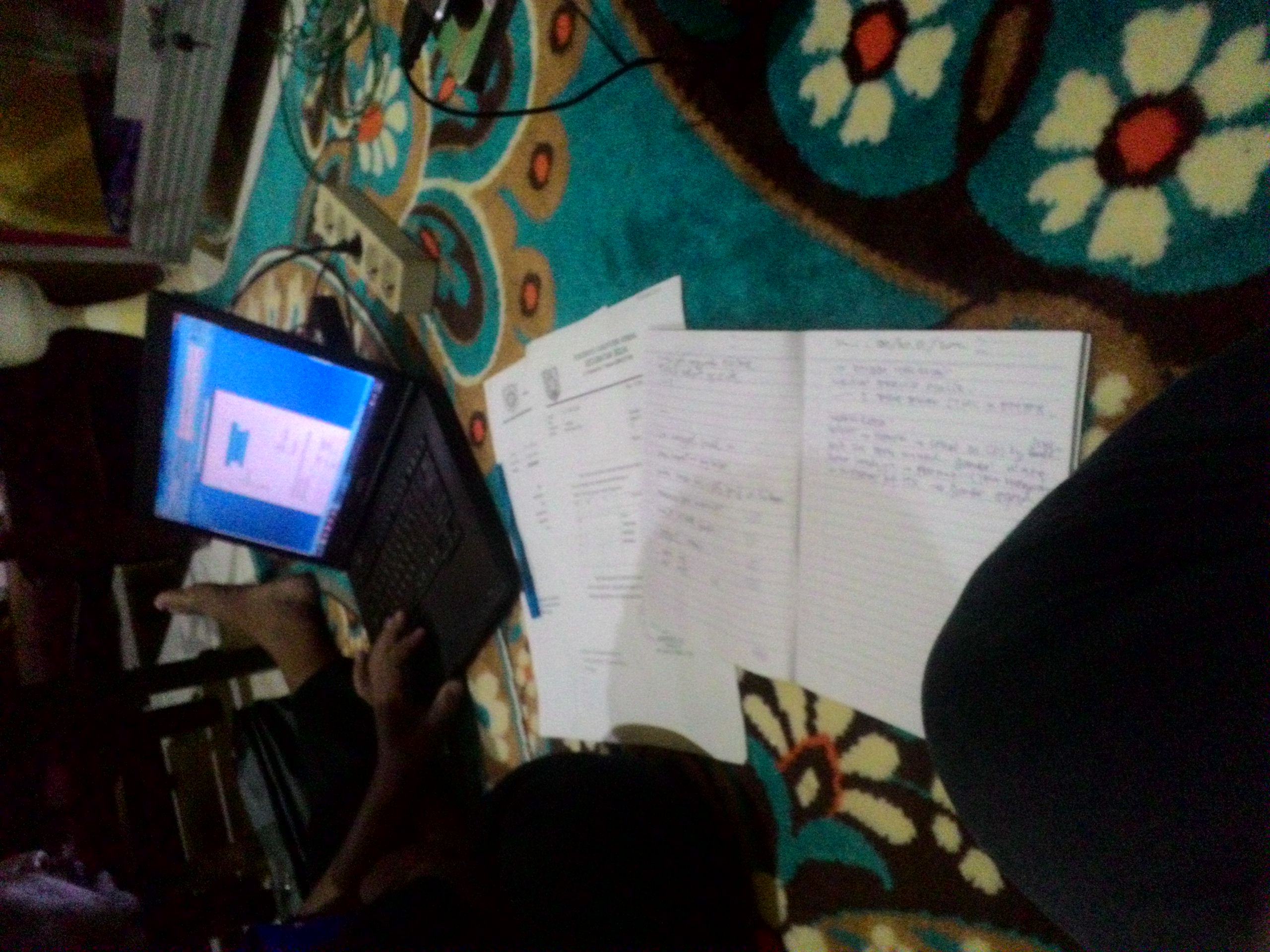 Service komputer
