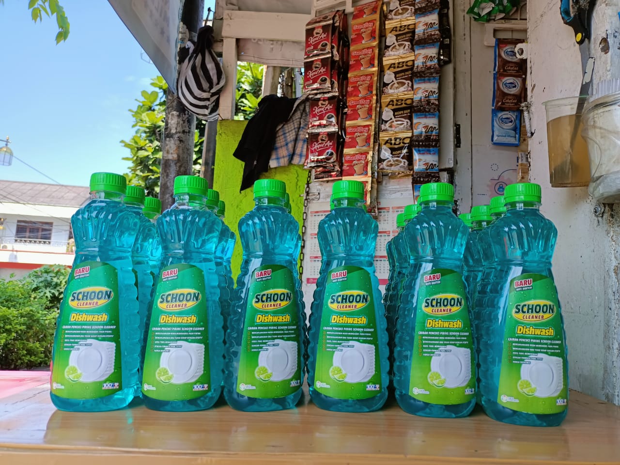 SCHOON CLEANER