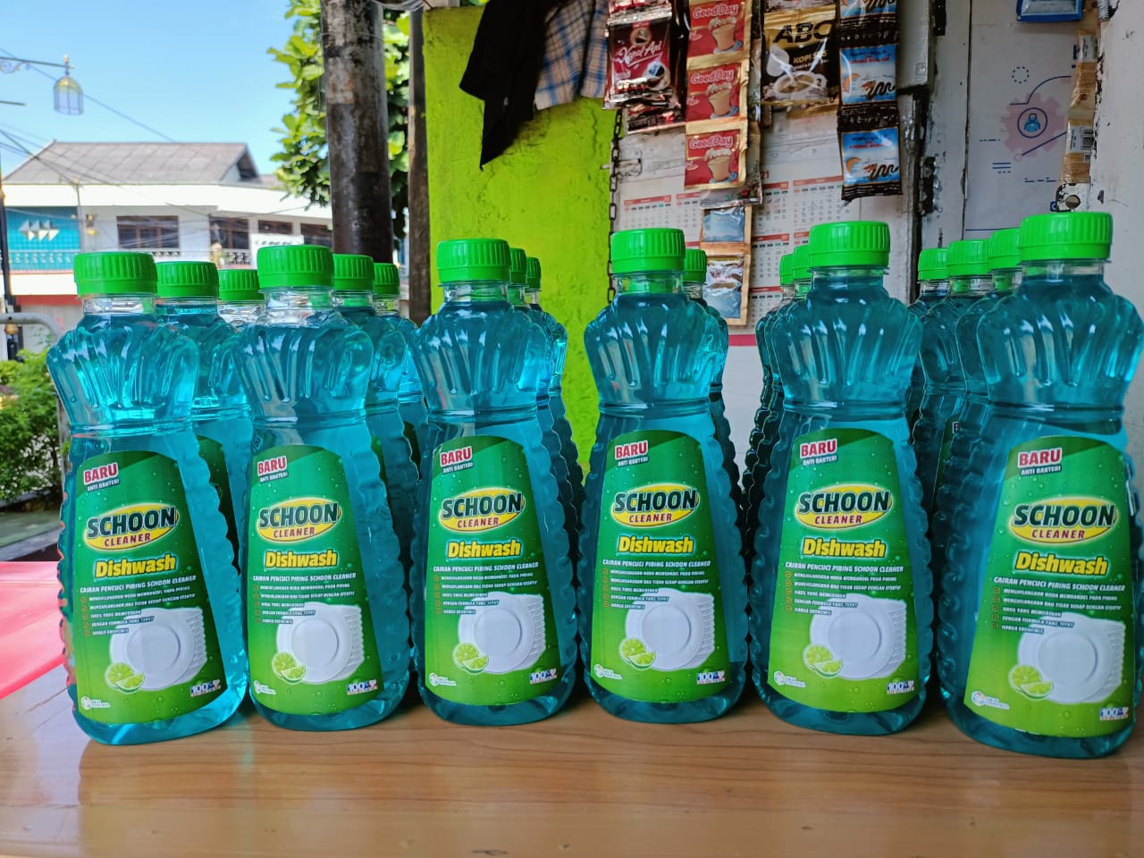 SCHOON CLEANER