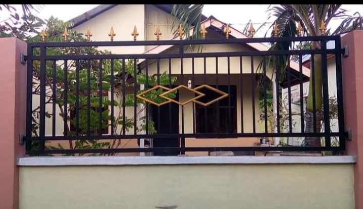 Pagar rumah