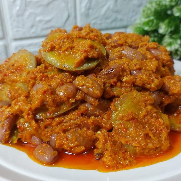 Rendang Jengkol 