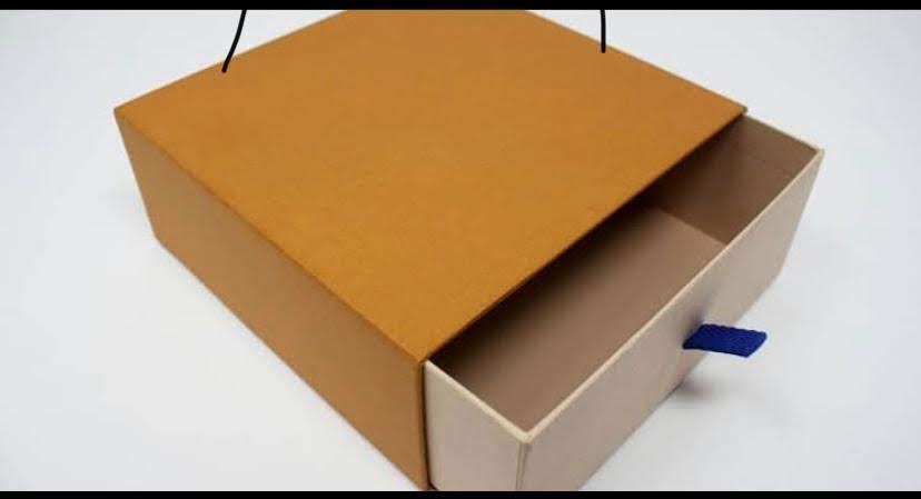 Box custome