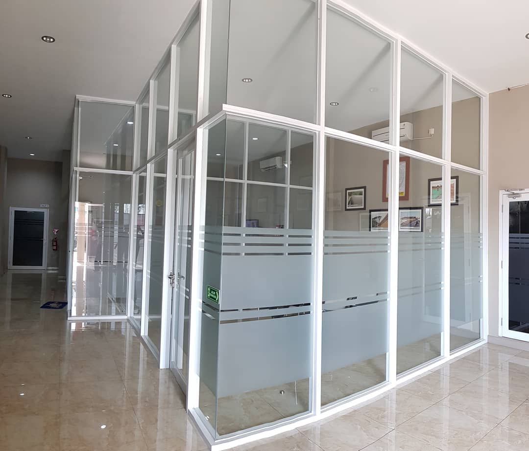 Jasa Kontruksi Aluminium dan Kaca