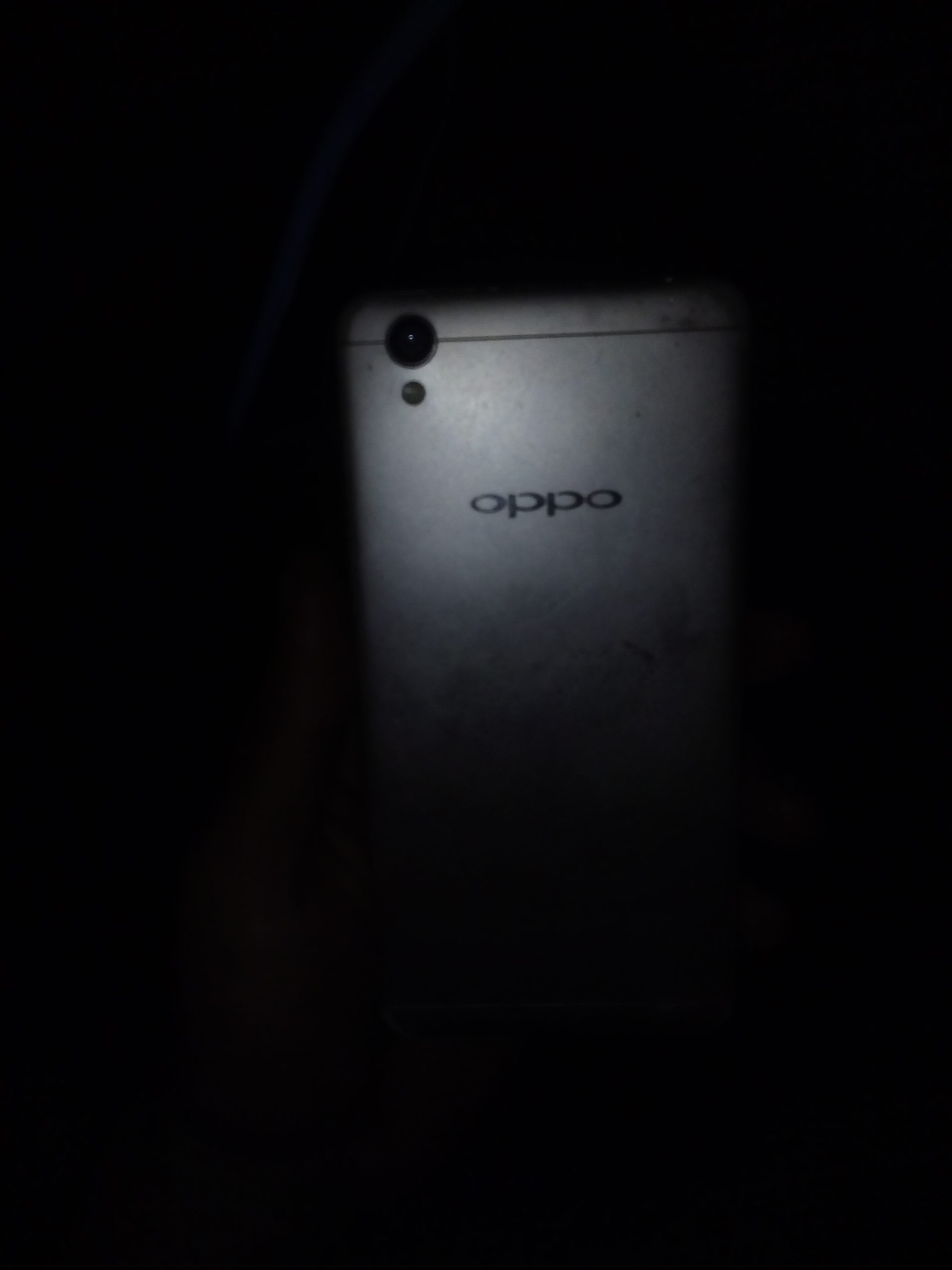 Menjual hp oppo