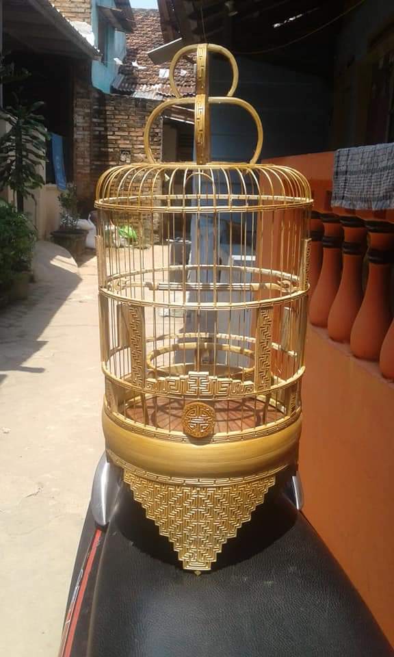 Sangkar burung bahan bambu