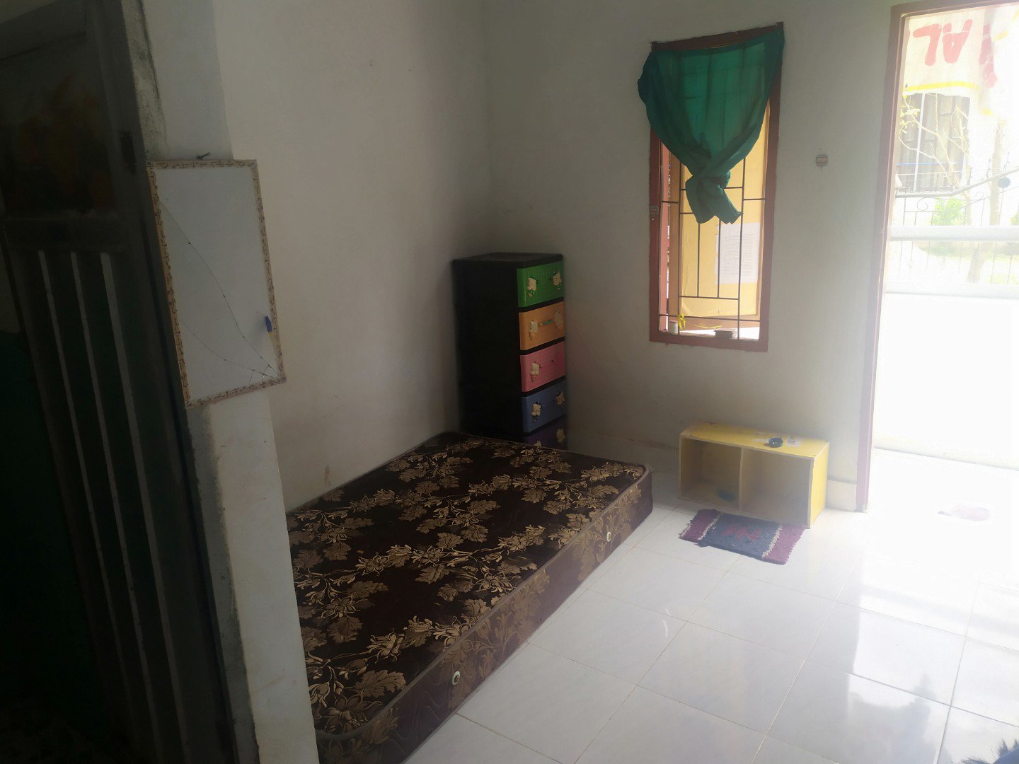 Rumah Sewa / Rumah Kos-Kosan