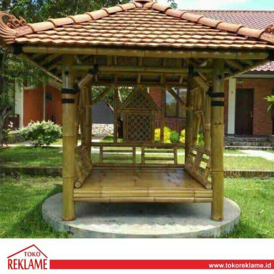 Saung Bambu