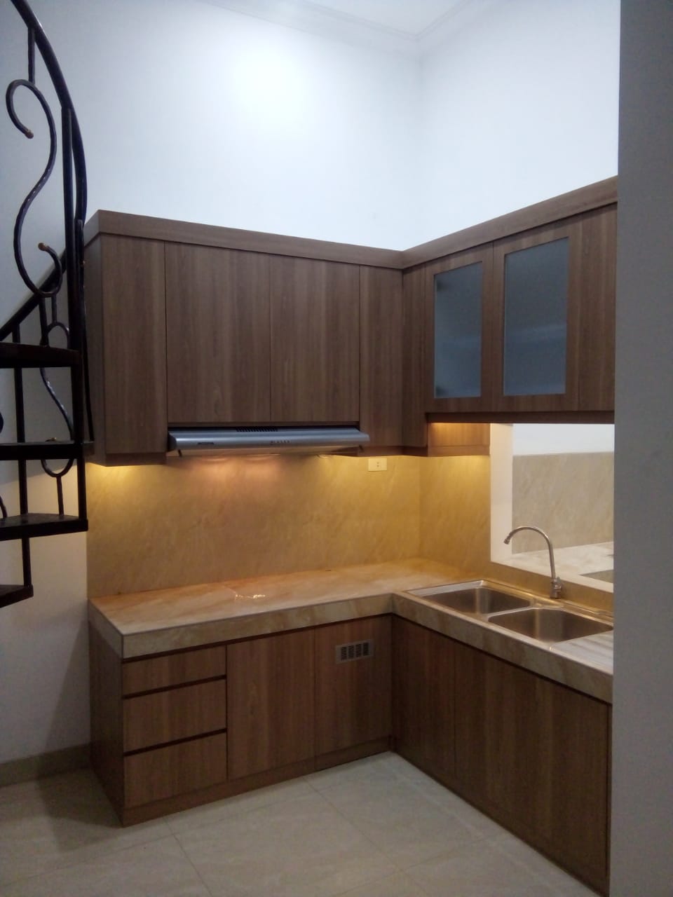 Kitchen set costum
