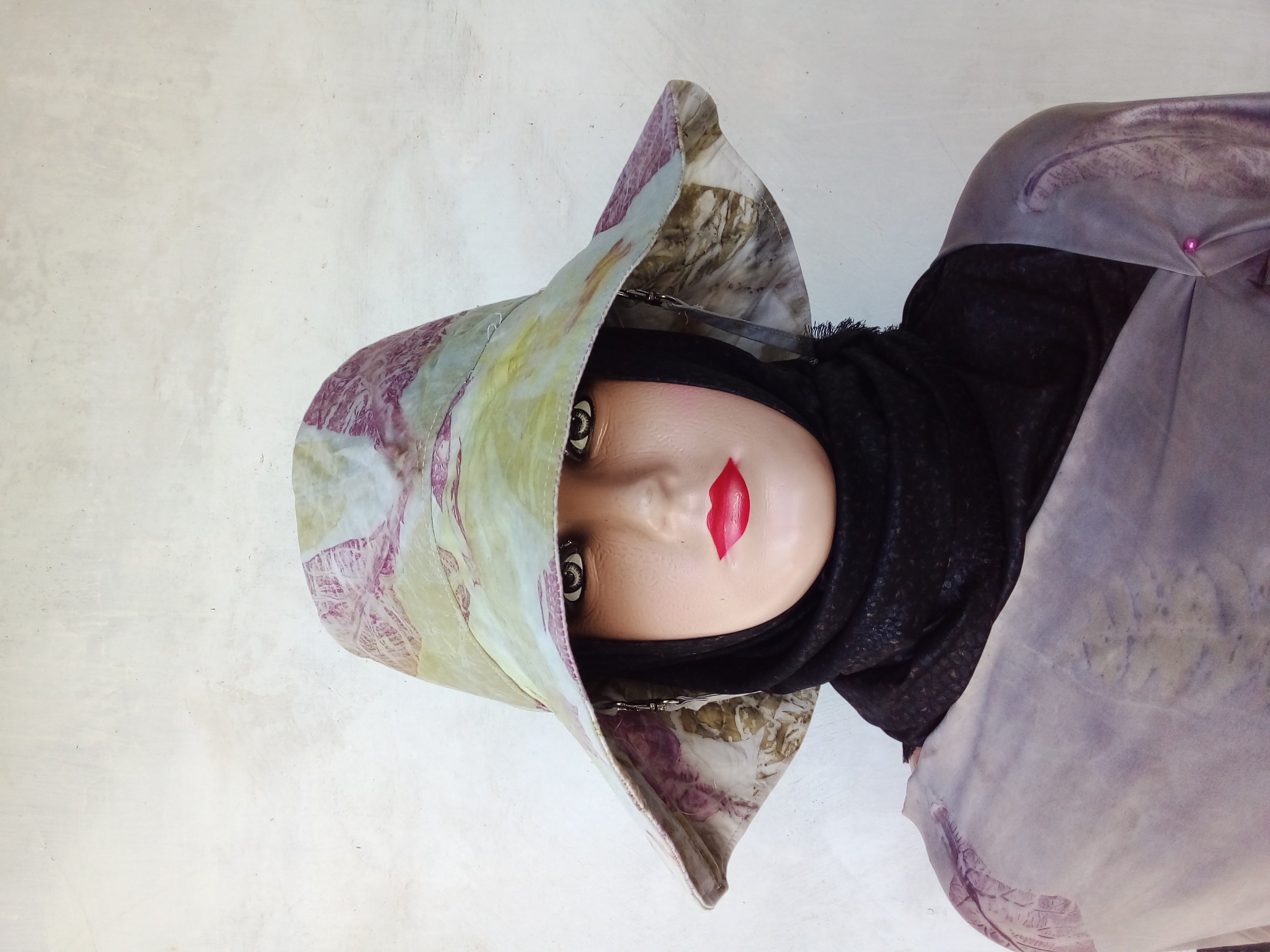 Topi two motif eco print