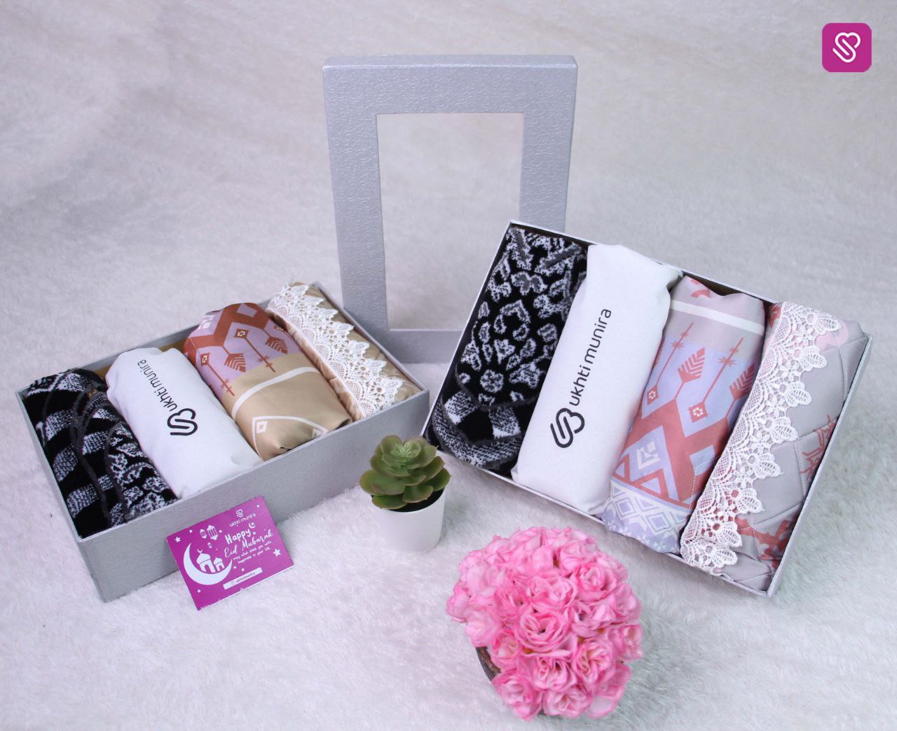 Paket hampers mukena 