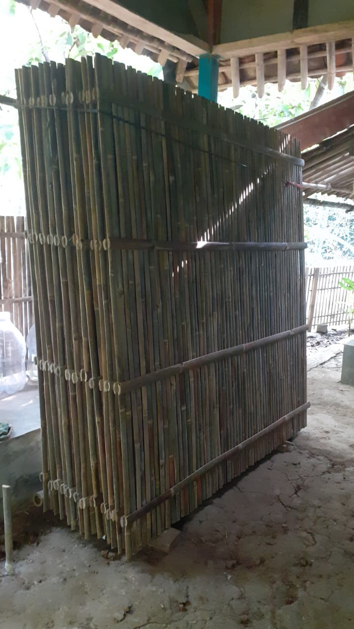 PAGAR BAMBU RAPAT 2X2M
