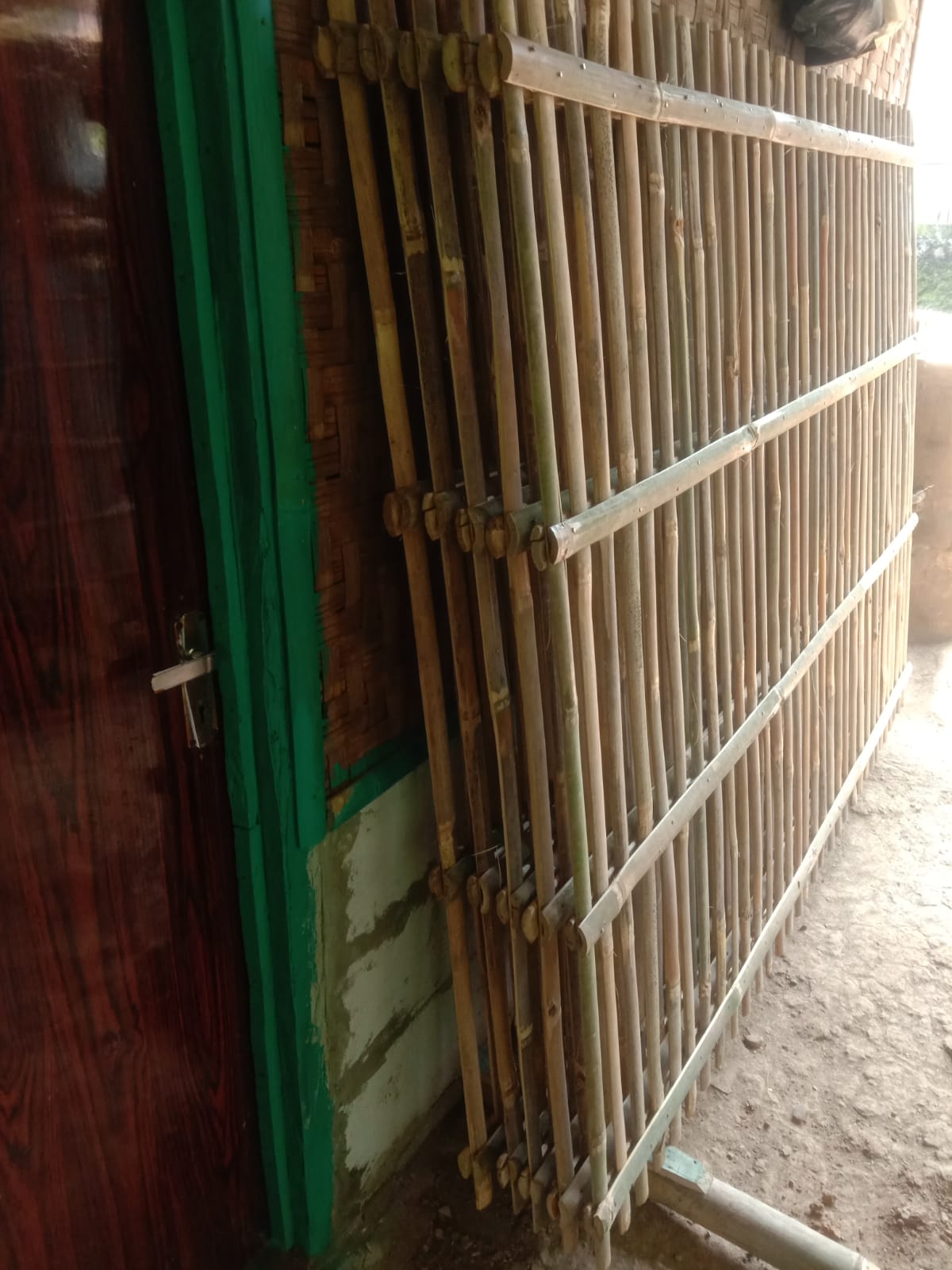 PAGAR BAMBU 2X2